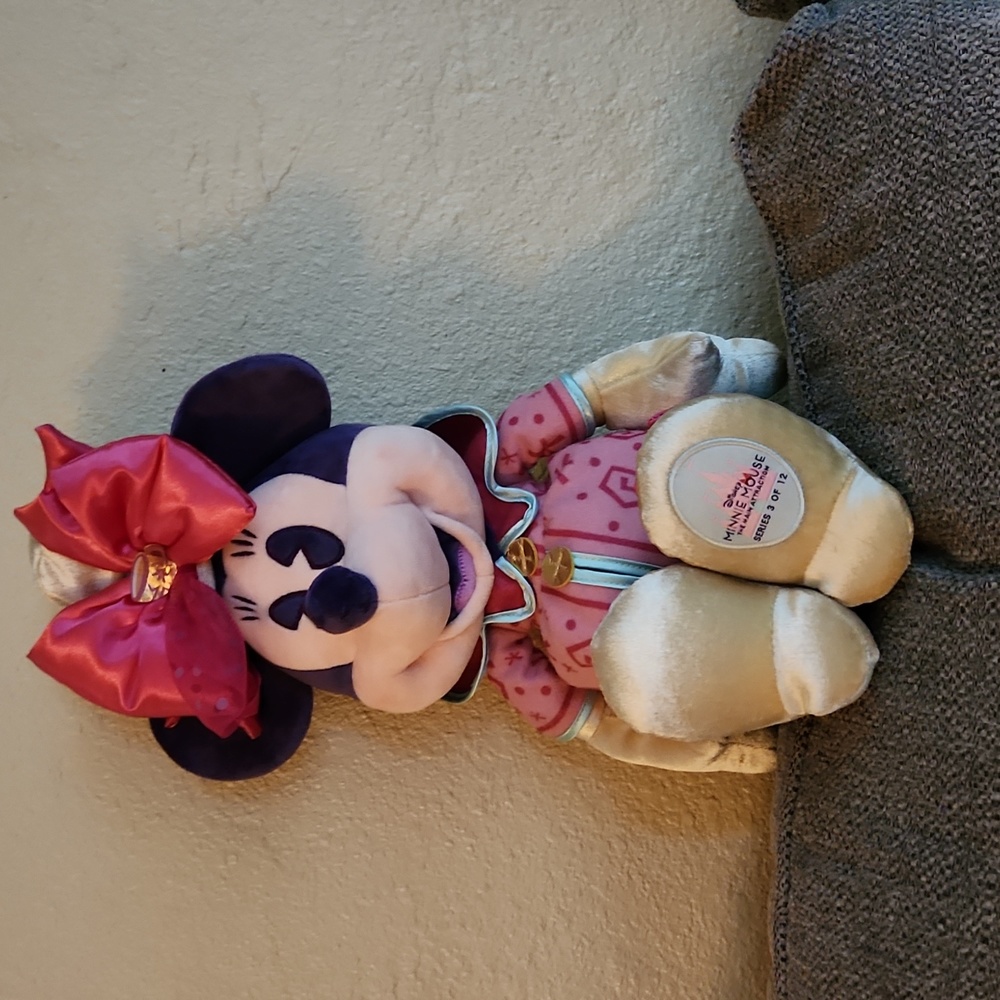 Main Attraction Minnie Tea Cups